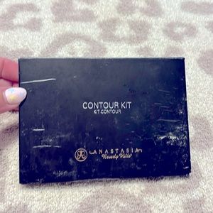 Anastasia Beverly Hills Contour Kit